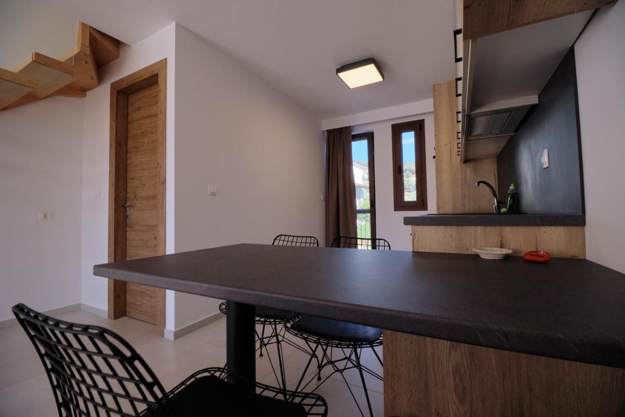 Zefiros Luxury Apartments Sivota  Exterior photo