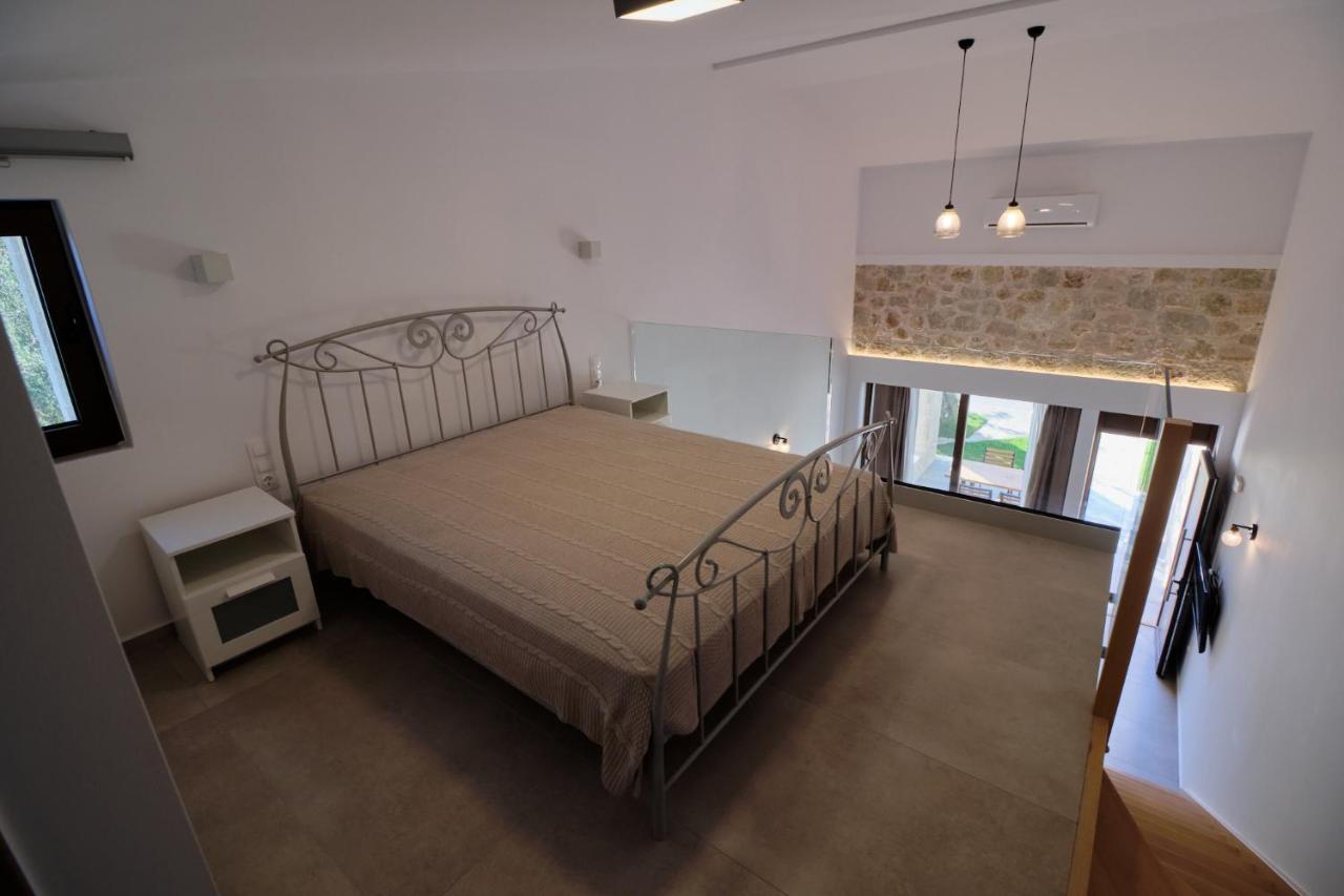Zefiros Luxury Apartments Sivota  Exterior photo